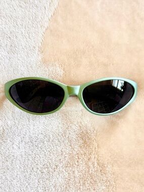 Vintage Y2K Gray-Green Plastic Sunglasses